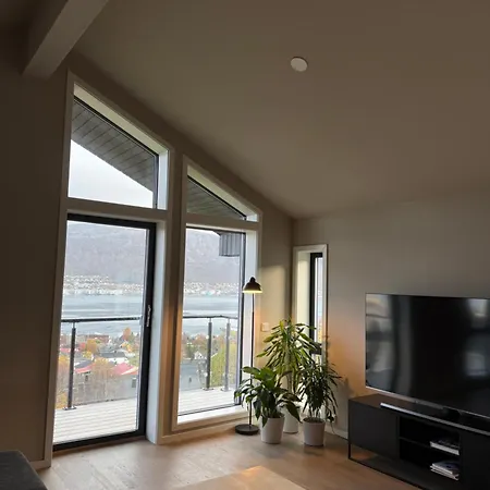 Magnificent With A View In Focus Tromsø